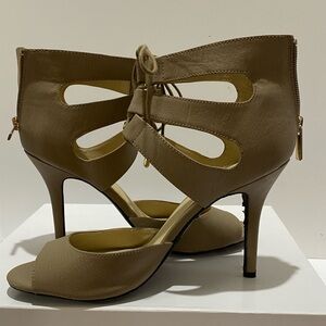 Cato Dune Strappy Heels Womens 9M Tan Taupe Nude Back Zip Lace Up 4" Heel